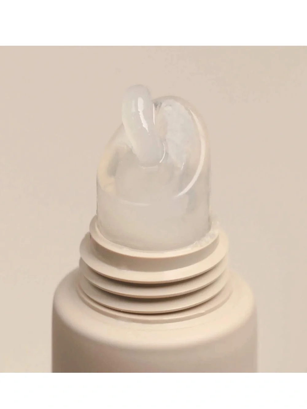 SUMMER FRIDAYS Lip Butter Balm Treatment for Hydration + Nourishing Shine